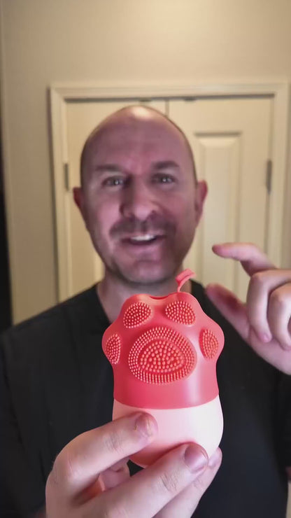 IceLuxe™ Face Massager